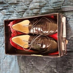Steve Madden black patent loafers